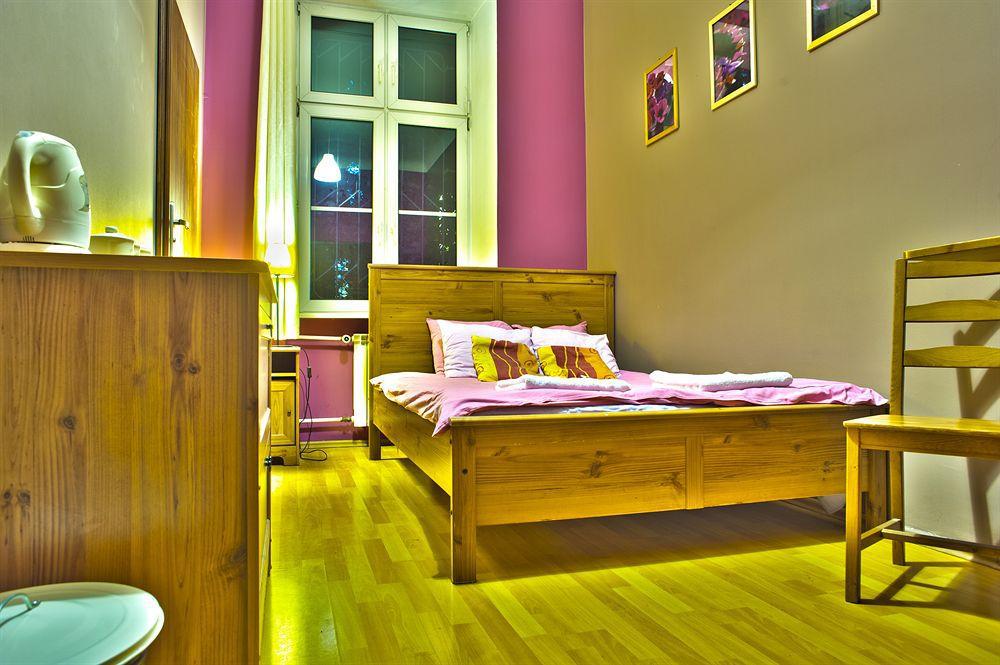 Nathan'S Villa Hostel Varšava Exteriér fotografie