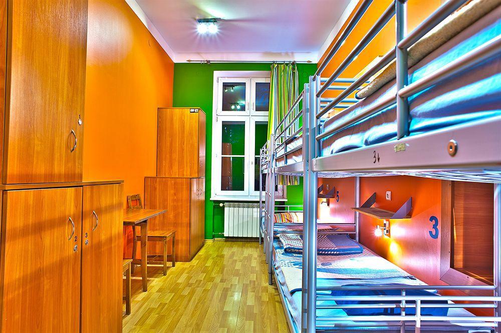 Nathan'S Villa Hostel Varšava Exteriér fotografie
